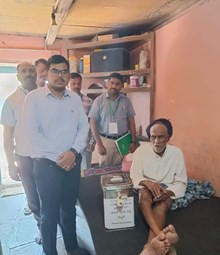 ಮನೆಯಿಂದಲೇ ಮತದಾನ‌ ಮಾಡಿದ ಶತಾಯುಷಿಗೆ; ಚುನಾವಣಾ ಆಯೋಗ ಶ್ಲಾಘನೆ! 