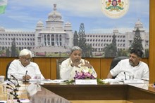 ಅರಣ್ಯ & ಗಣಿ ಇಲಾಖೆ ವ್ಯಾಜ್ಯ ಇತ್ಯಾರ್ಥಕ್ಕೆ ಪ್ರತ್ಯೇಕ ಸಭೆ: ಸಿ.ಎಂ  ಅರಣ್ಯ & ಗಣಿ ಇಲಾಖೆ ವ್ಯಾಜ್ಯ ಇತ್ಯಾರ್ಥಕ್ಕೆ ಪ್ರತ್ಯೇಕ ಸಭೆ: ಸಿ.ಎಂ