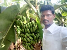 ಒಣಬೇಸಾಯದಲ್ಲಿ ಲಕ್ಷಾಂತರ ರೂಪಾಯಿ ಆದಾಯ ಗಳಿಸುವ ಮಹಾದೇವ 